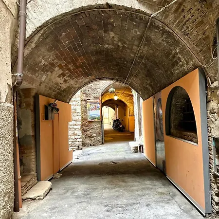 Sweet Light And Romance On First Floor Appartamento *