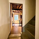 Sweet Light And Romance On First Floor 아파트 페루자