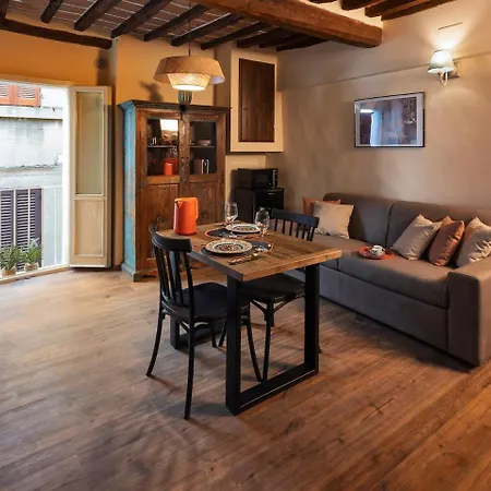 Sweet Light And Romance On First Floor Perugia