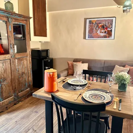 Sweet Light And Romance On First Floor * Perugia